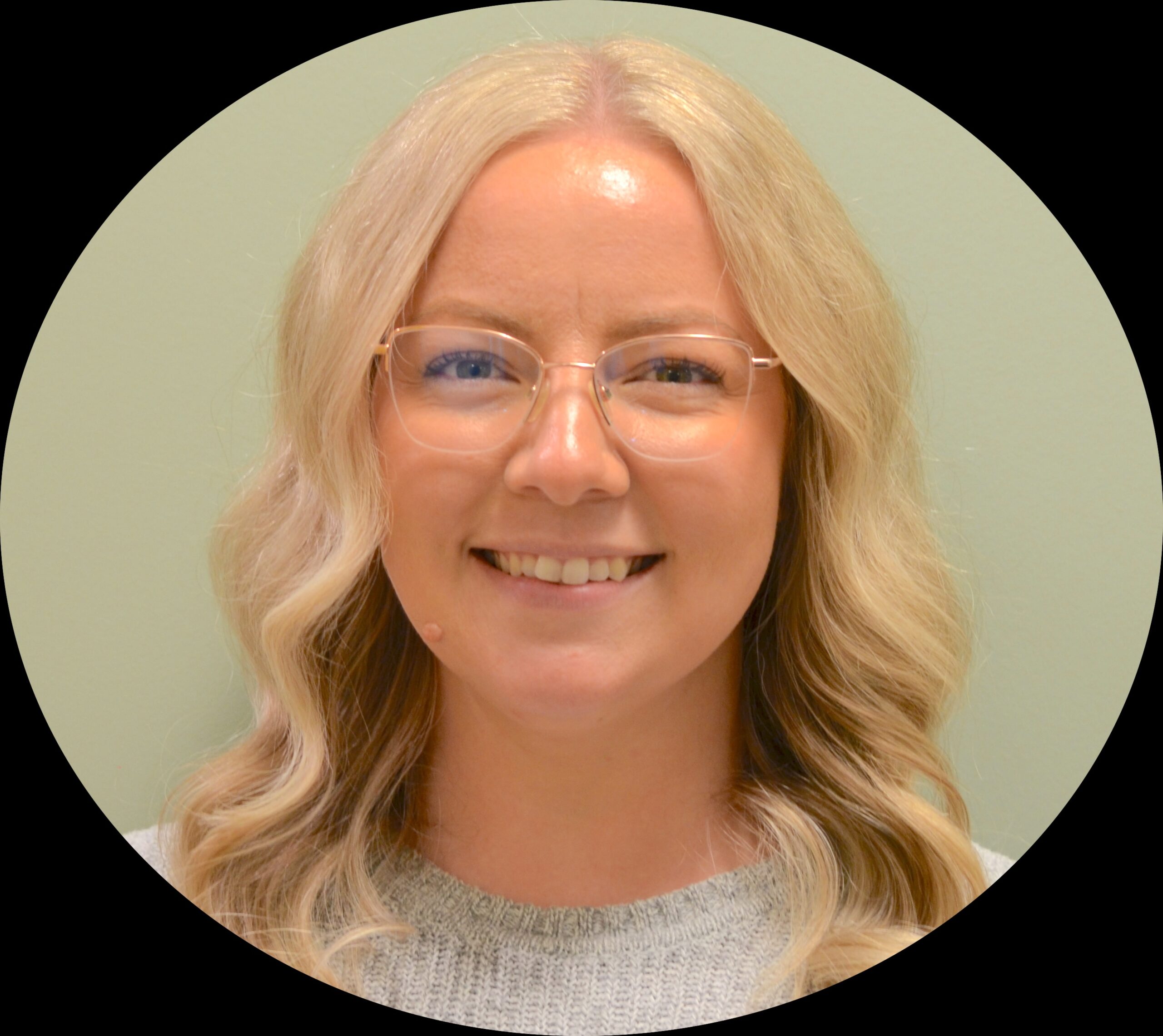 Amanda Desjardins, Social Worker